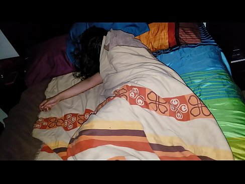 ❤️ Stepson akunyoza mayi ake omupeza ali m’tulo. Kanema wolaula pa ife